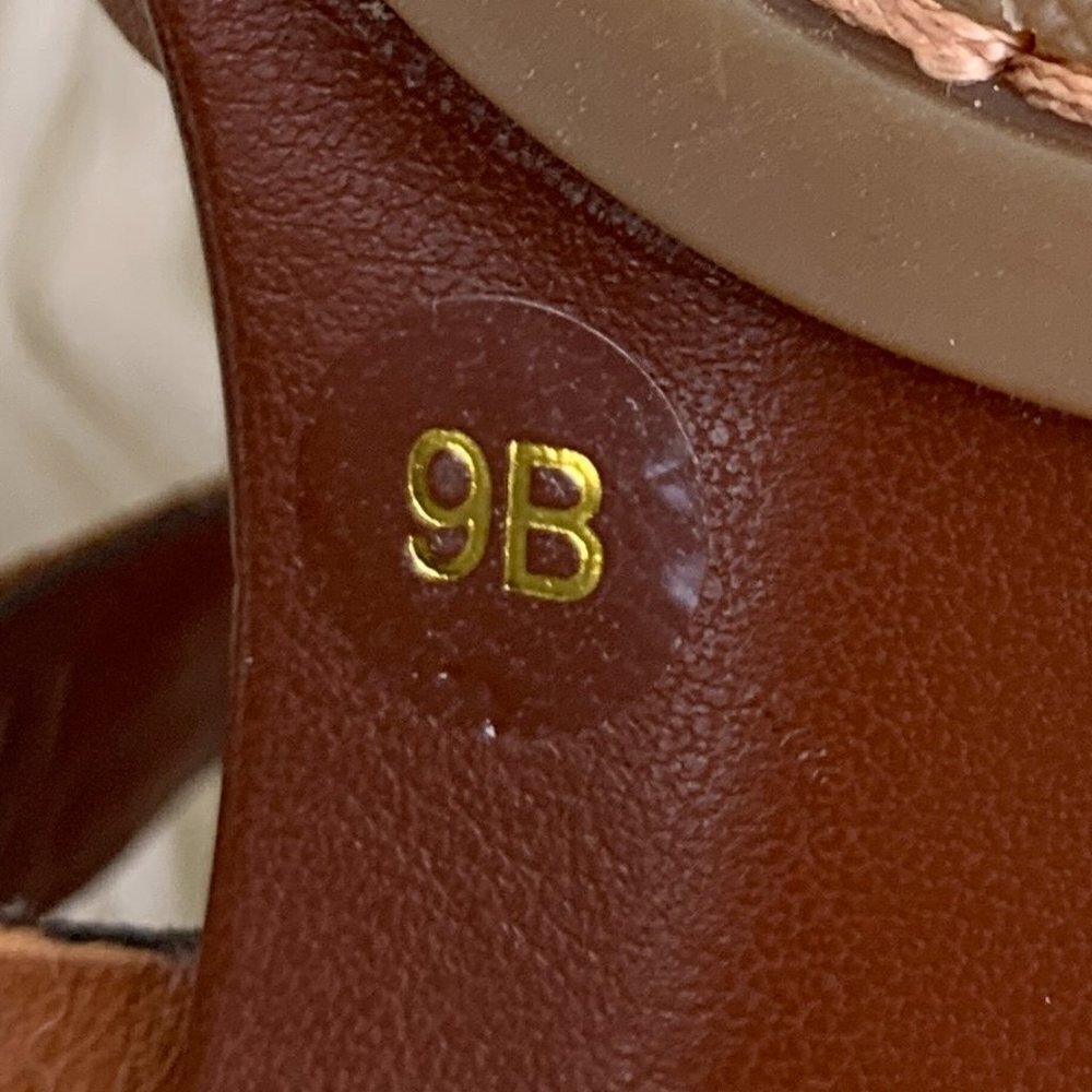 Lauren Ralph Lauren Retro Vibes Peep Toe Double Buckle Stacked Heels Women's 9 - Picture 8 of 8